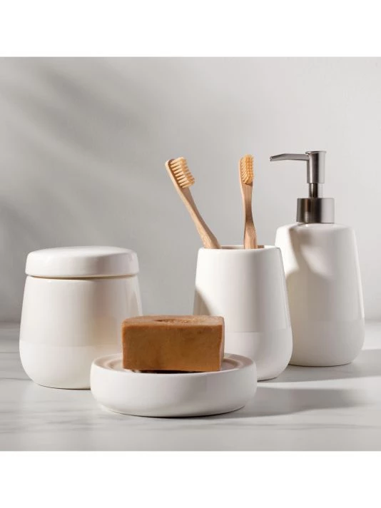 UGG Ludlow Lotion Dispenser 2 UGG Ludlow Lotion Dispenser - Image 2