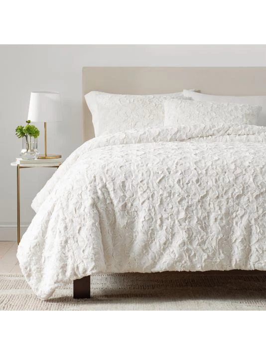 UGG Adalee 3-Piece Comforter Set Seal 4 UGG Adalee 3-Piece Comforter Set Seal - Image 4