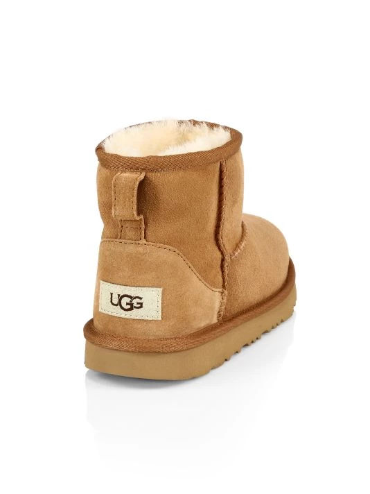 UGG Girl's Classic Mini II Sheepskin Boots For Kids Chestnut 2 UGG Girl's Classic Mini II Sheepskin Boots For Kids Chestnut - Image 2