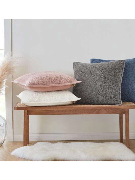 UGG Nisa Pillow Dark Ice 3 UGG Nisa Pillow Dark Ice - Image 3